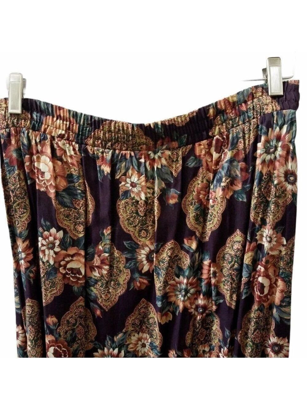 VINTAGE Norton McNaughton Pleated Skirt And Blouse With Floral Design 8P Petite - Picture 7 of 11